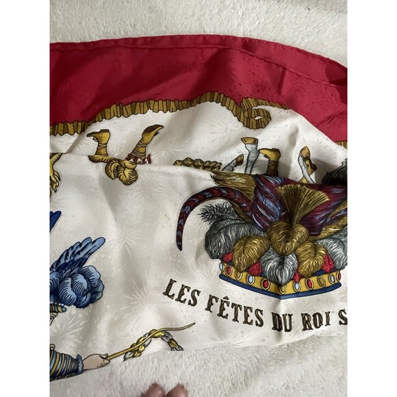 HERMES Carre 90 Multicolor Les Fetes du Roi Soleil Silk - Picture 5 of 9